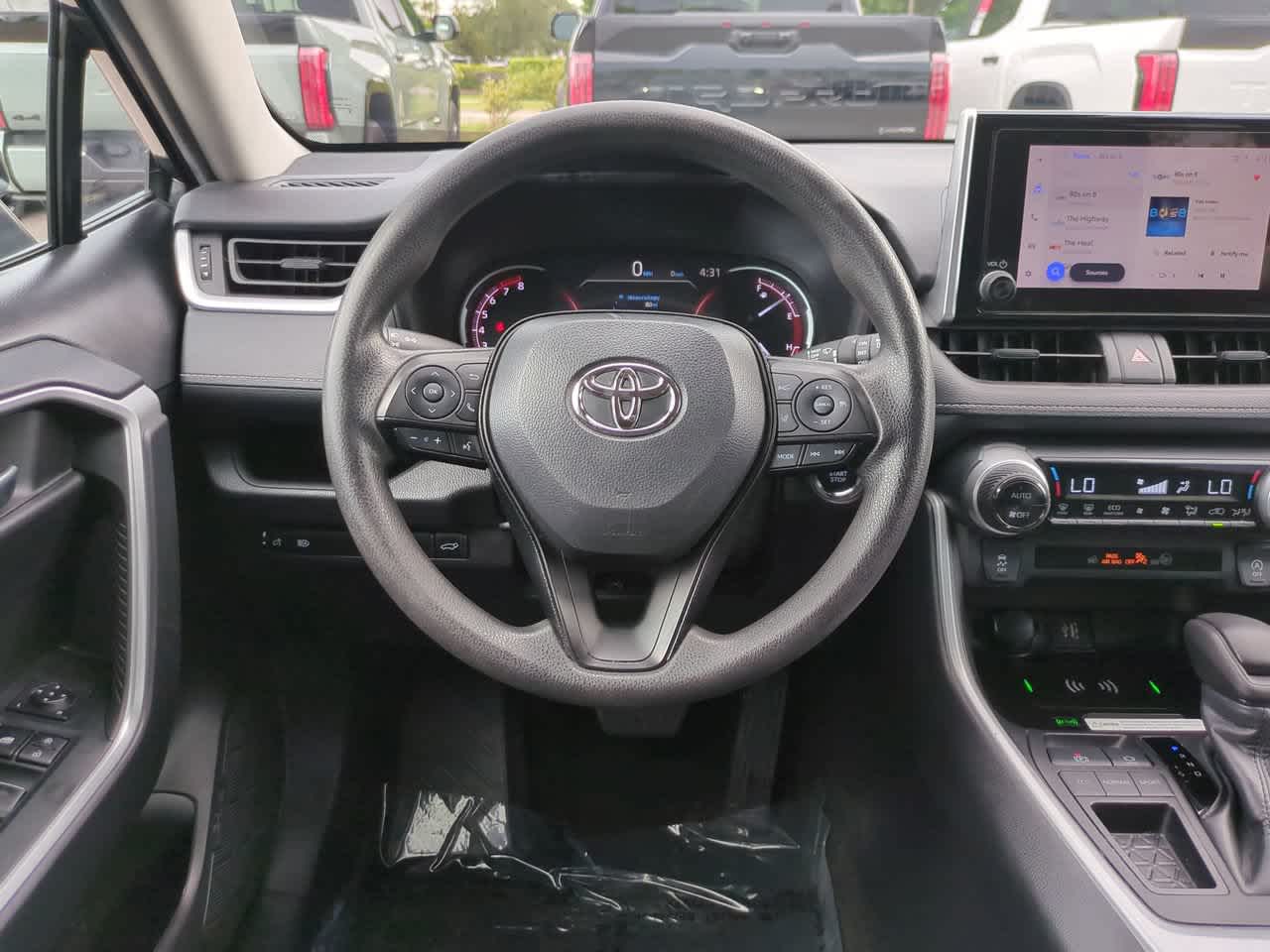 Thumbnail: 2024 Toyota RAV4 - 15