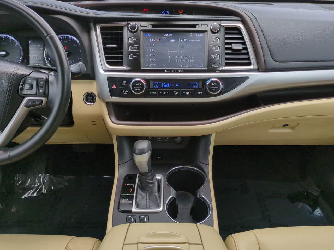 2018 Toyota Highlander XLE 19