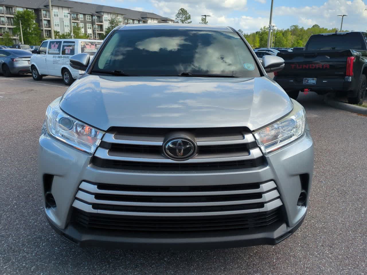 Thumbnail: 2018 Toyota Highlander - 9