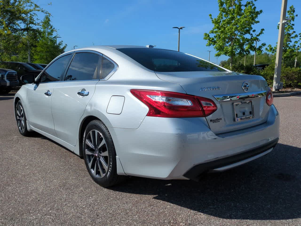 Thumbnail: 2016 Nissan Altima - 4