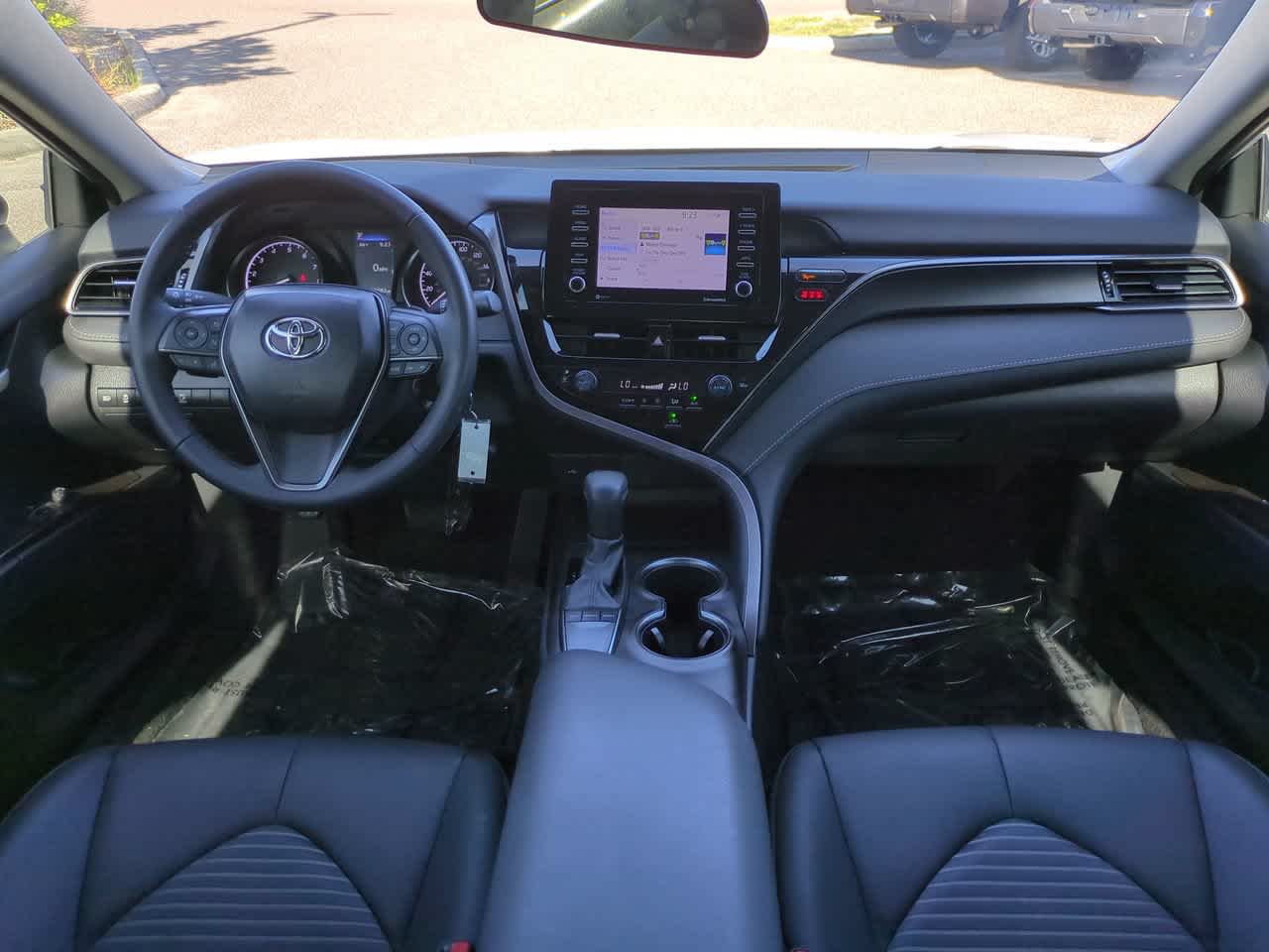 Thumbnail: 2023 Toyota Camry - 14