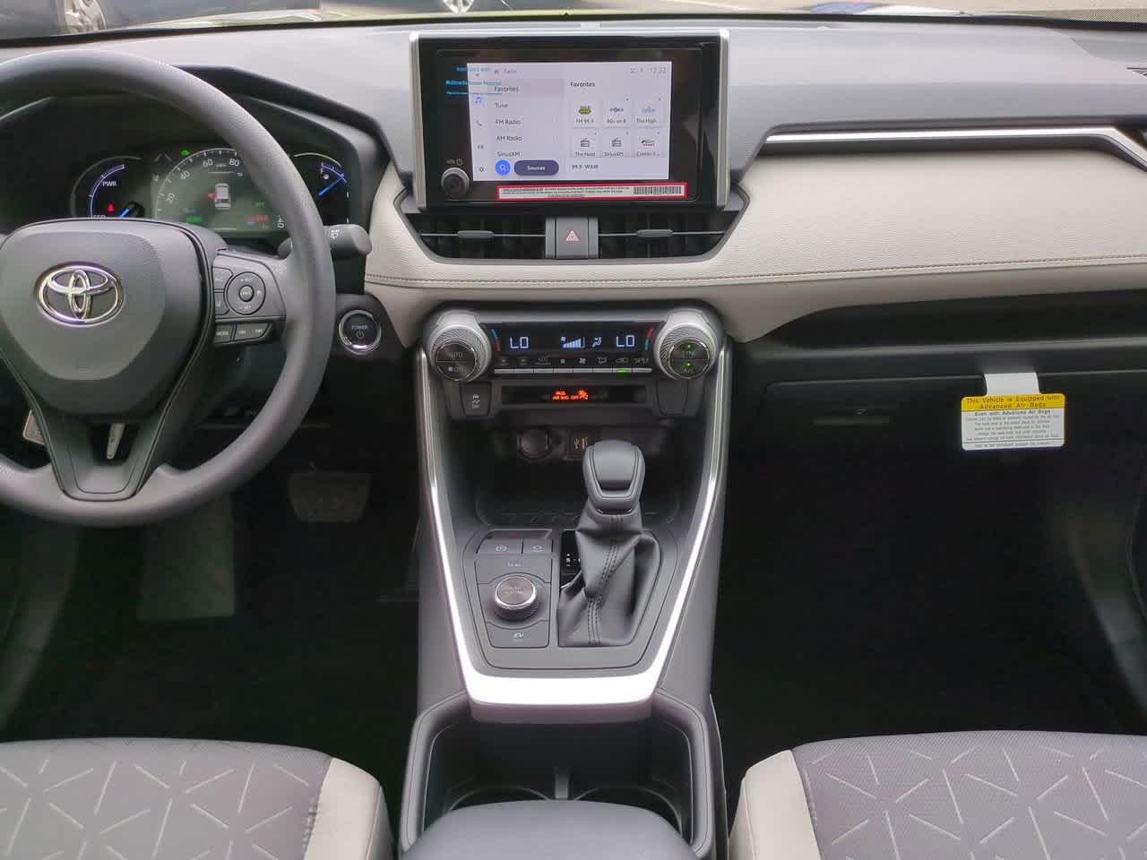 Thumbnail: 2025 Toyota RAV4 - 18