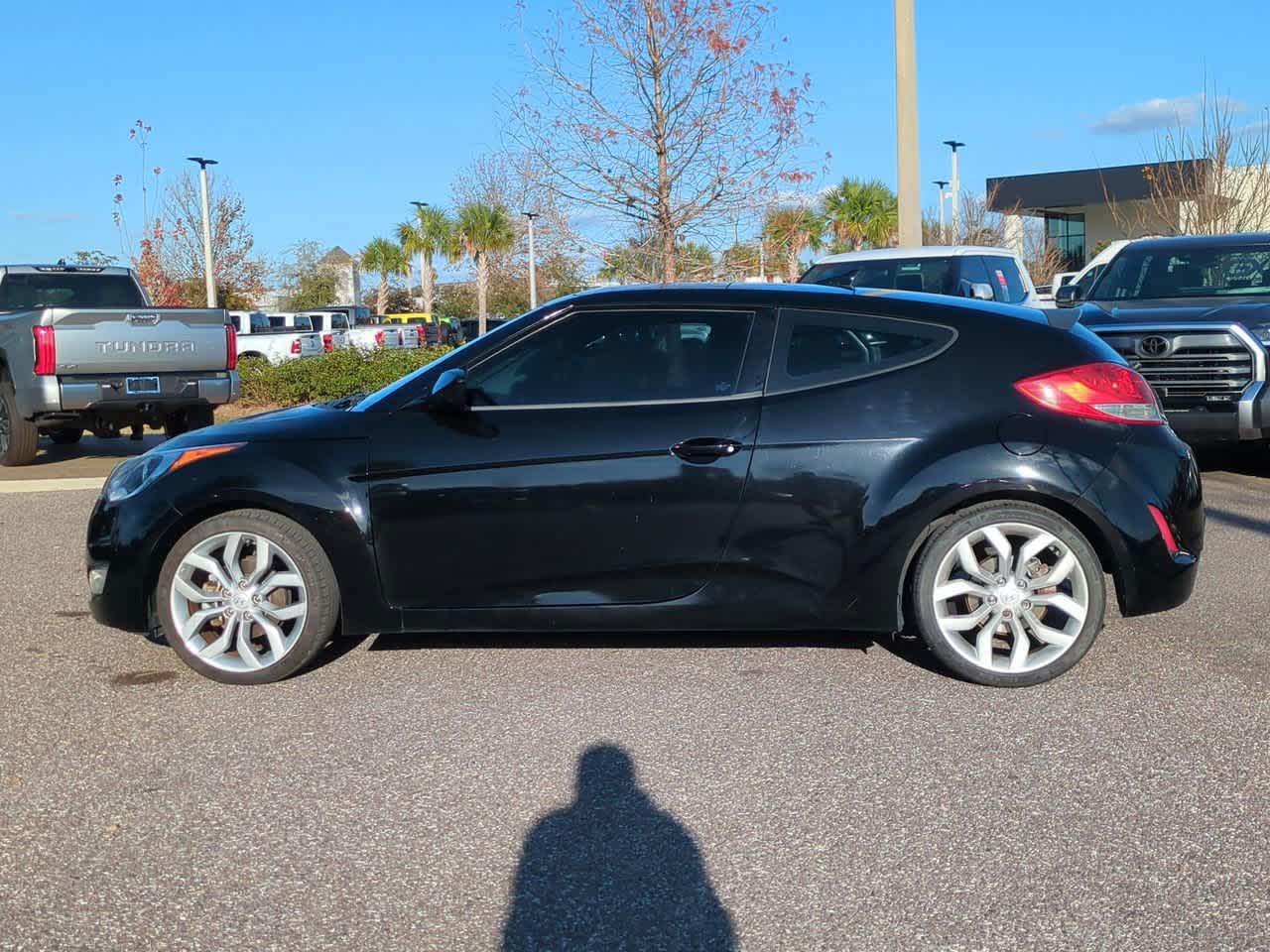 Thumbnail: 2013 Hyundai Veloster - 3