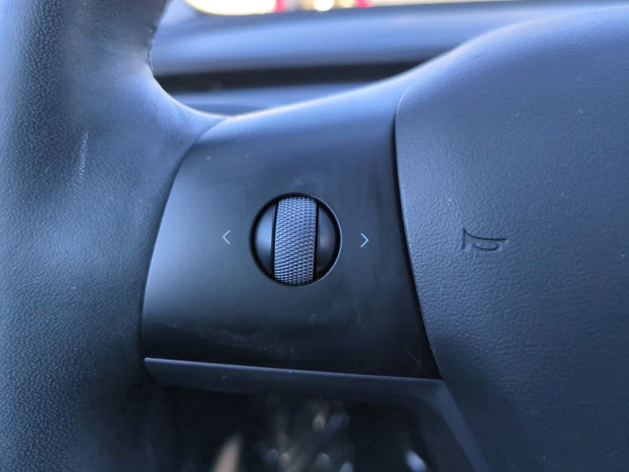 Thumbnail: 2022 Tesla Model 3 - 23