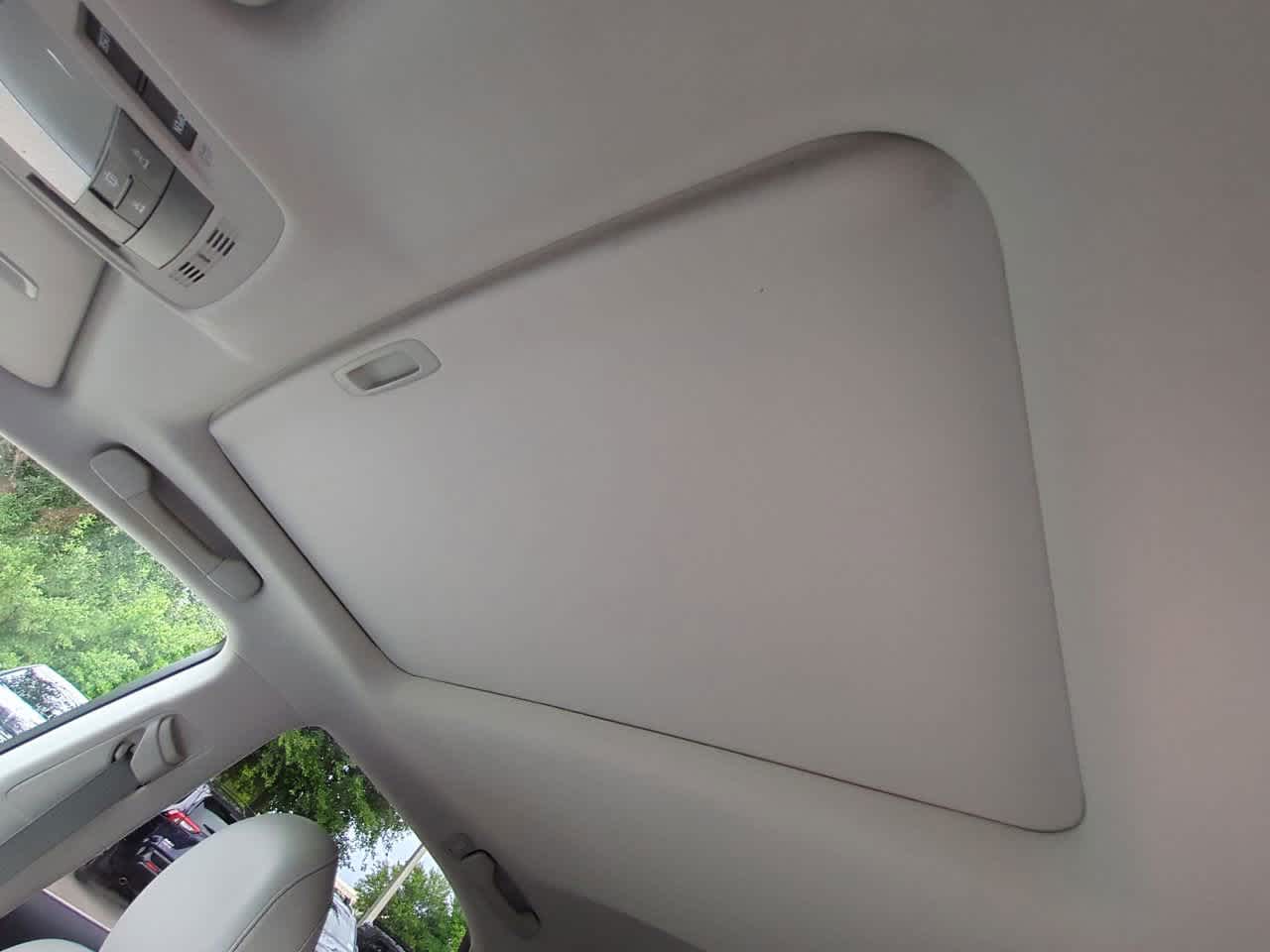 Thumbnail: 2013 Lexus RX - 19