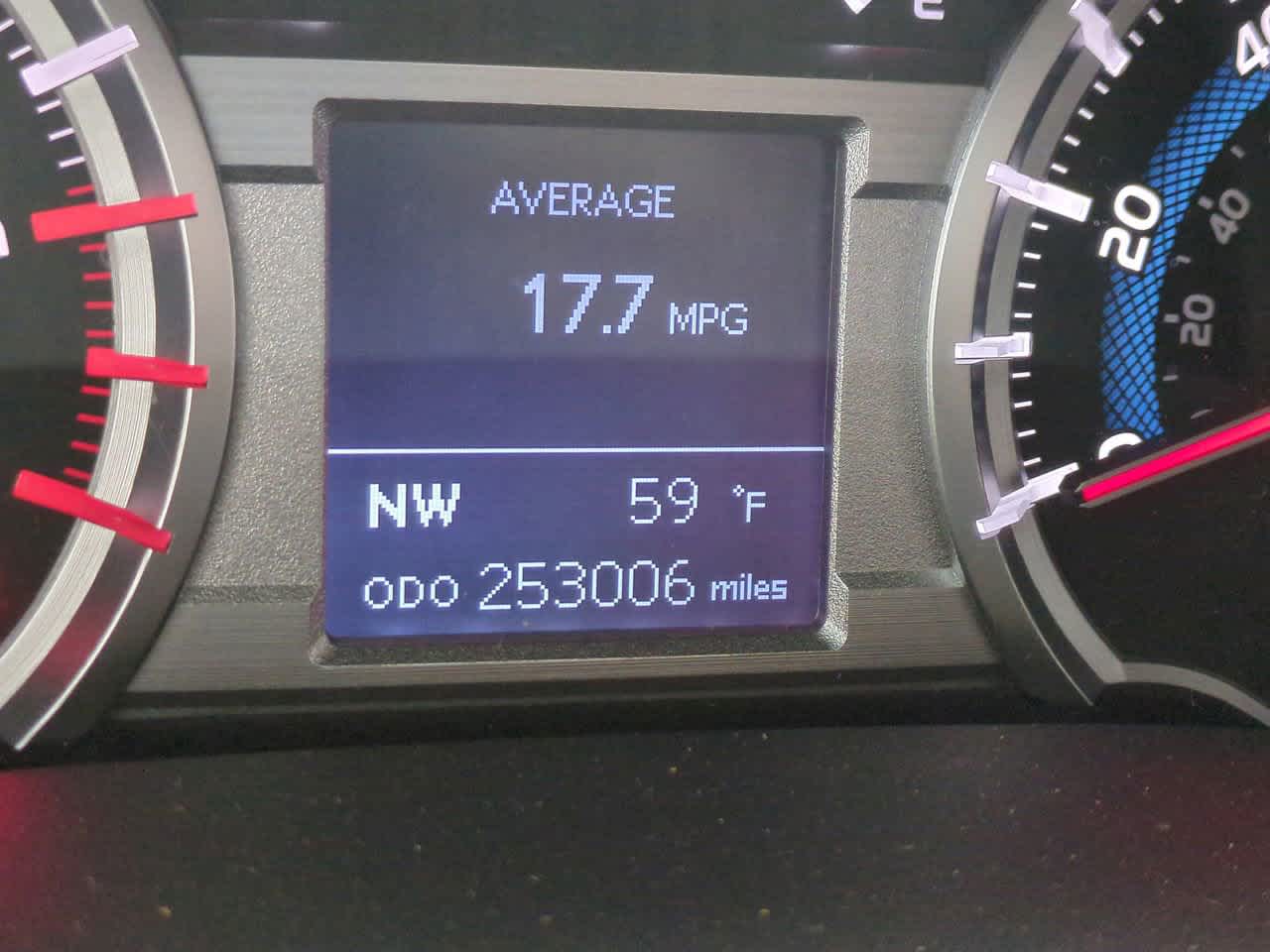 Thumbnail: 2016 Toyota 4Runner - 27