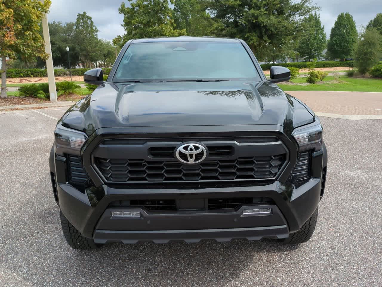 Thumbnail: 2025 Toyota Tacoma - 9