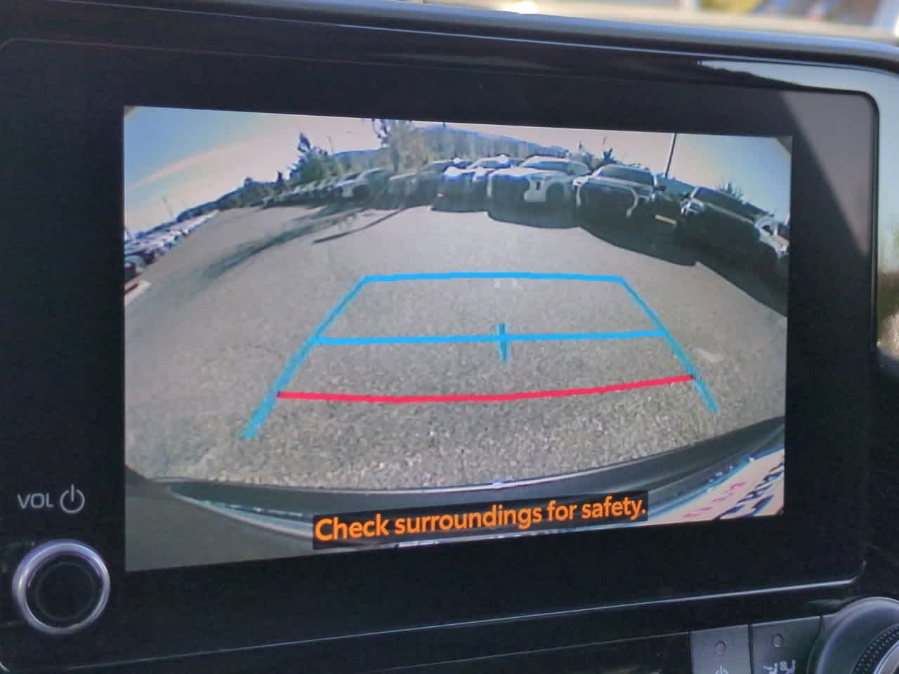 Thumbnail: 2023 Toyota Highlander - 21