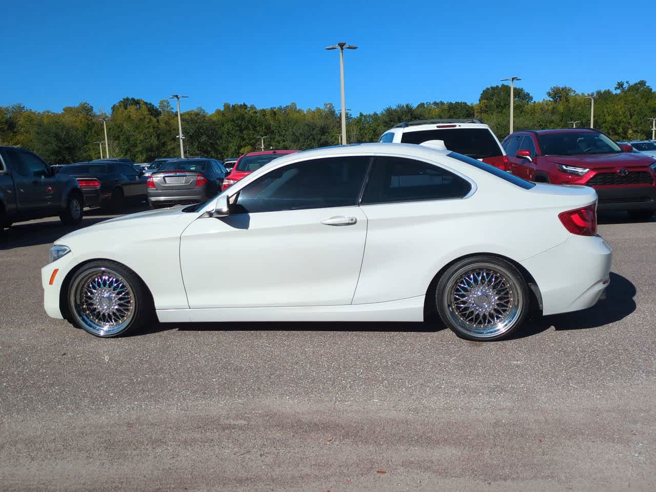 Thumbnail: 2015 BMW 2 Series - 3