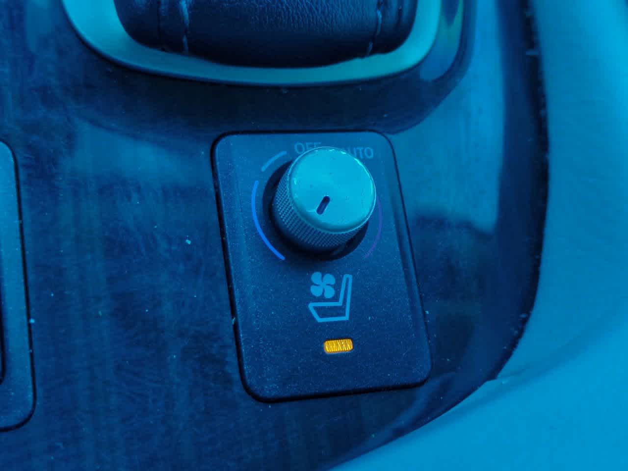 Thumbnail: 2014 Lexus LS - 23