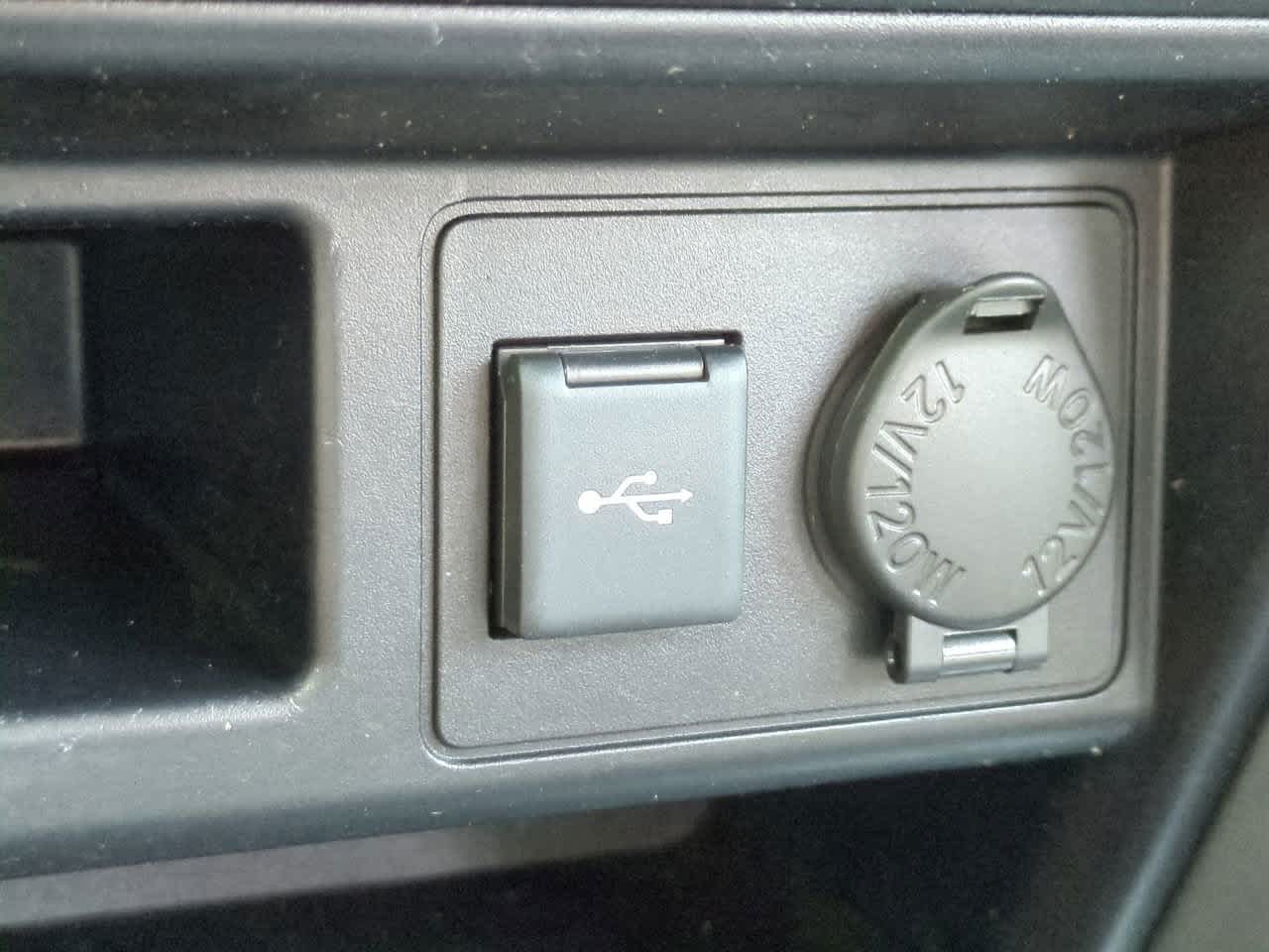 Thumbnail: 2021 Toyota 4Runner - 22