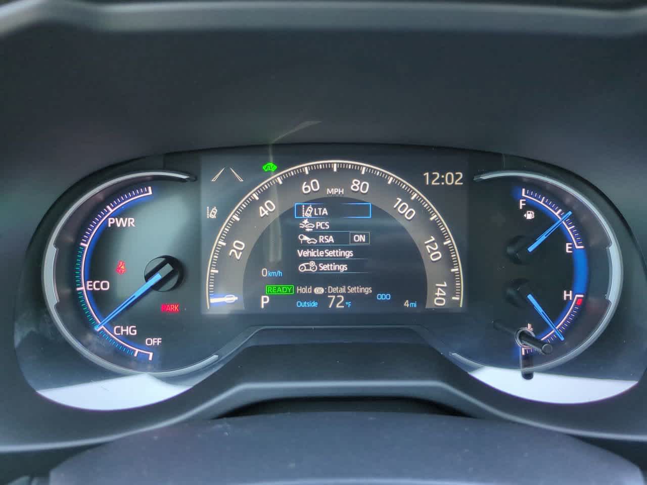 Thumbnail: 2025 Toyota RAV4 - 24