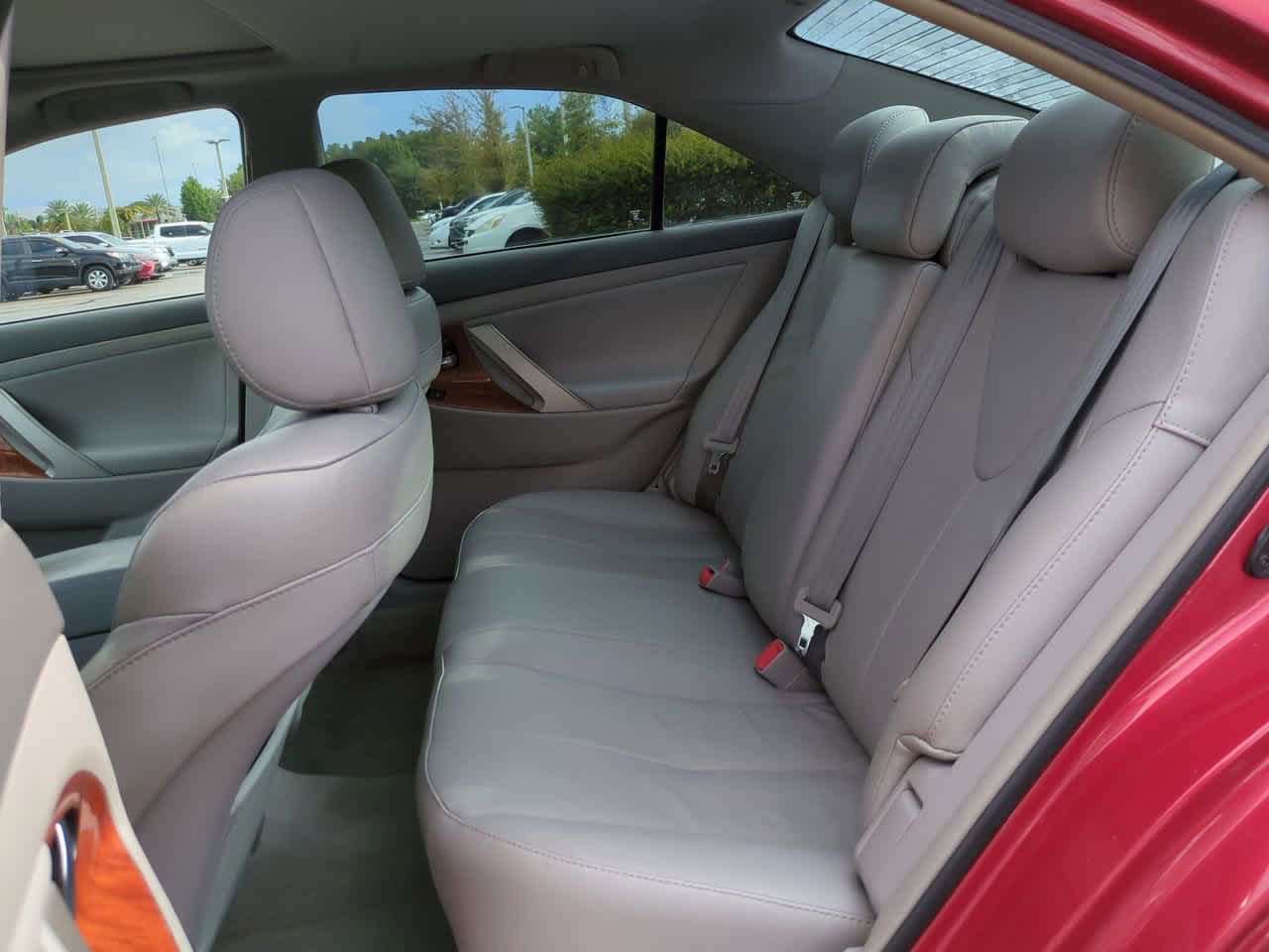 Thumbnail: 2010 Toyota Camry - 13