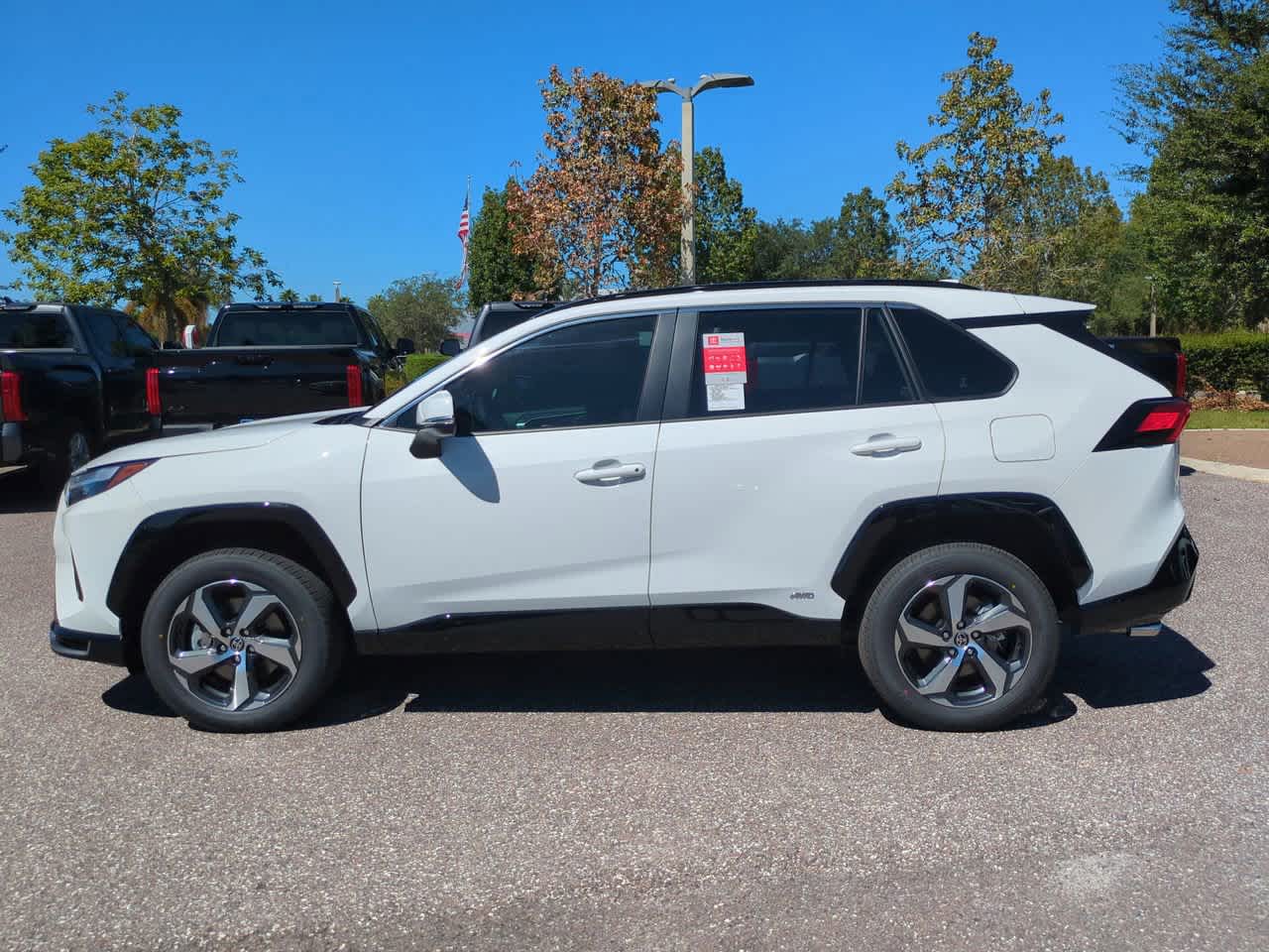 Thumbnail: 2025 Toyota RAV4 - 3