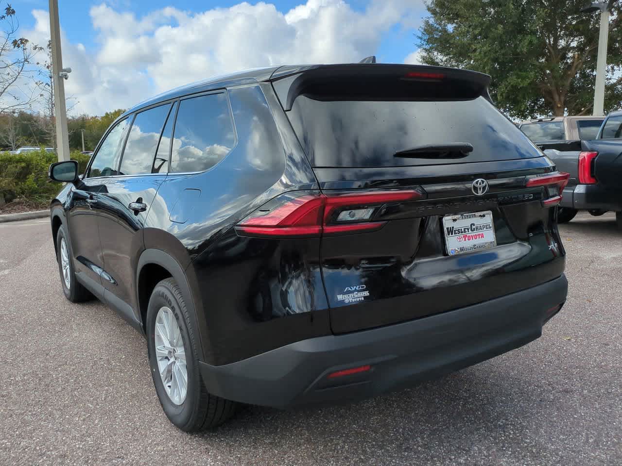 Thumbnail: 2025 Toyota Grand Highlander - 4