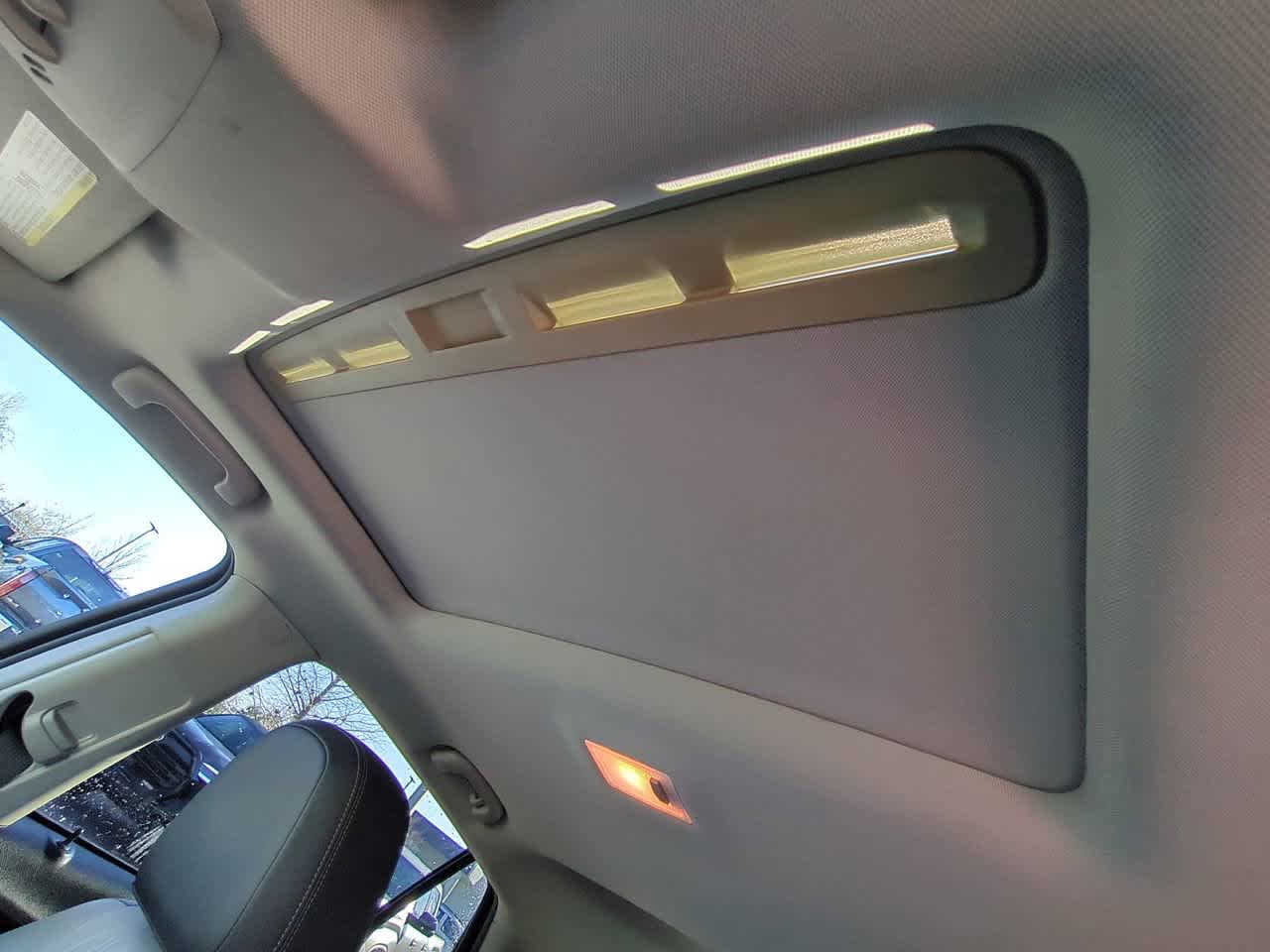 Thumbnail: 2016 Chevrolet Trax - 19