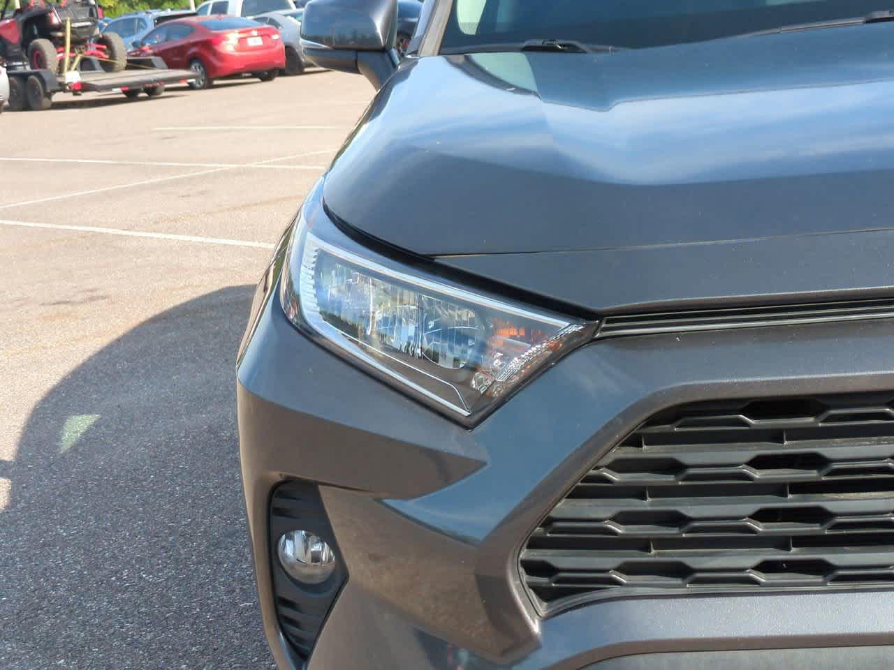 Thumbnail: 2021 Toyota RAV4 - 10