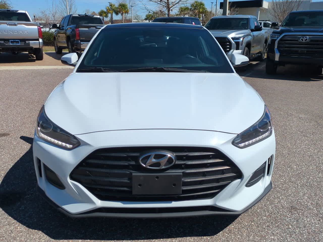 Thumbnail: 2019 Hyundai Veloster - 8