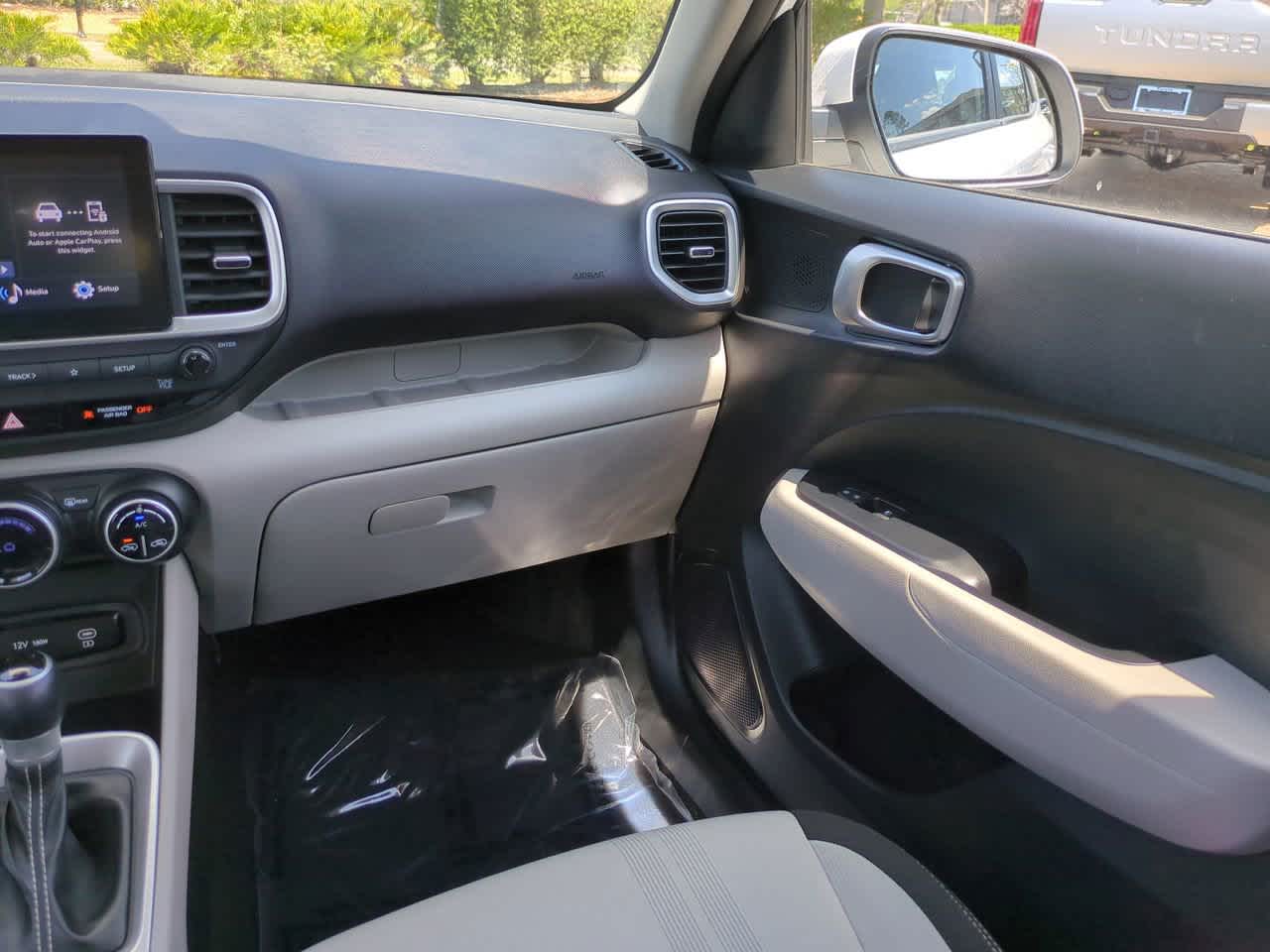 Thumbnail: 2025 Hyundai Venue - 16