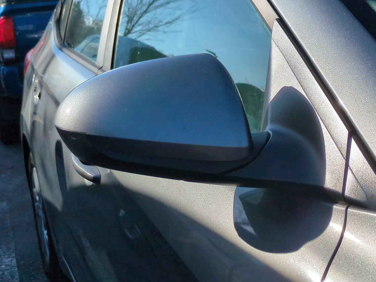 Thumbnail: 2017 Hyundai Elantra - 11