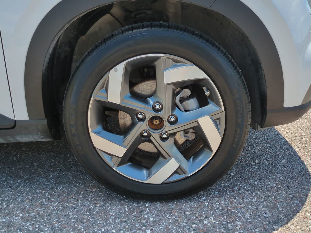 Thumbnail: 2025 Hyundai Venue - 11