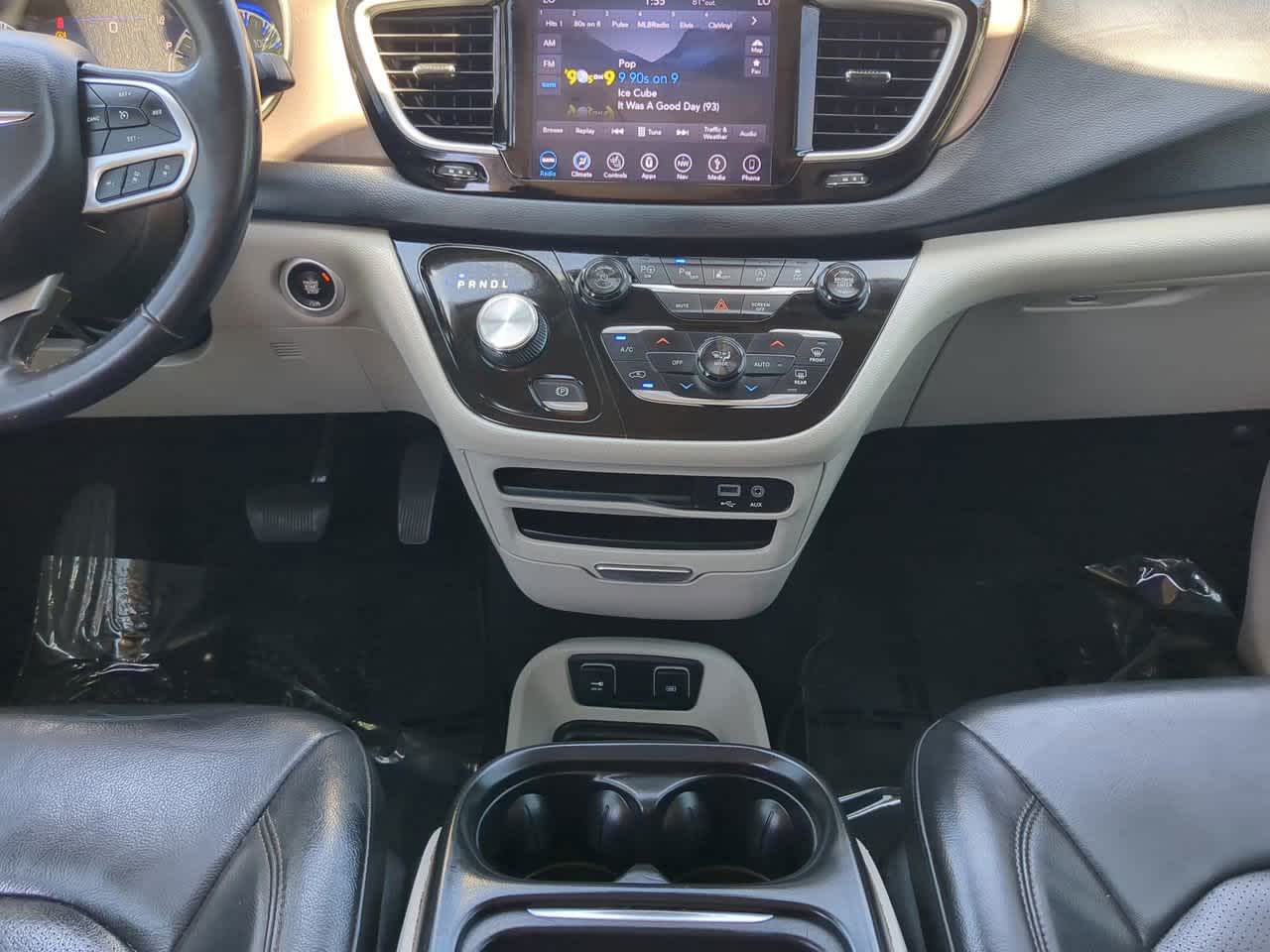 2018 Chrysler Pacifica Touring 19