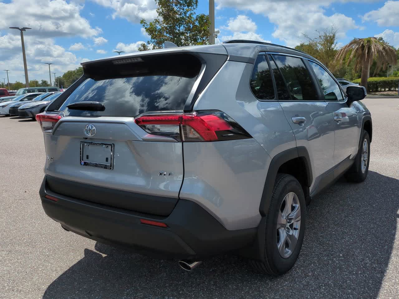Thumbnail: 2025 Toyota RAV4 - 6