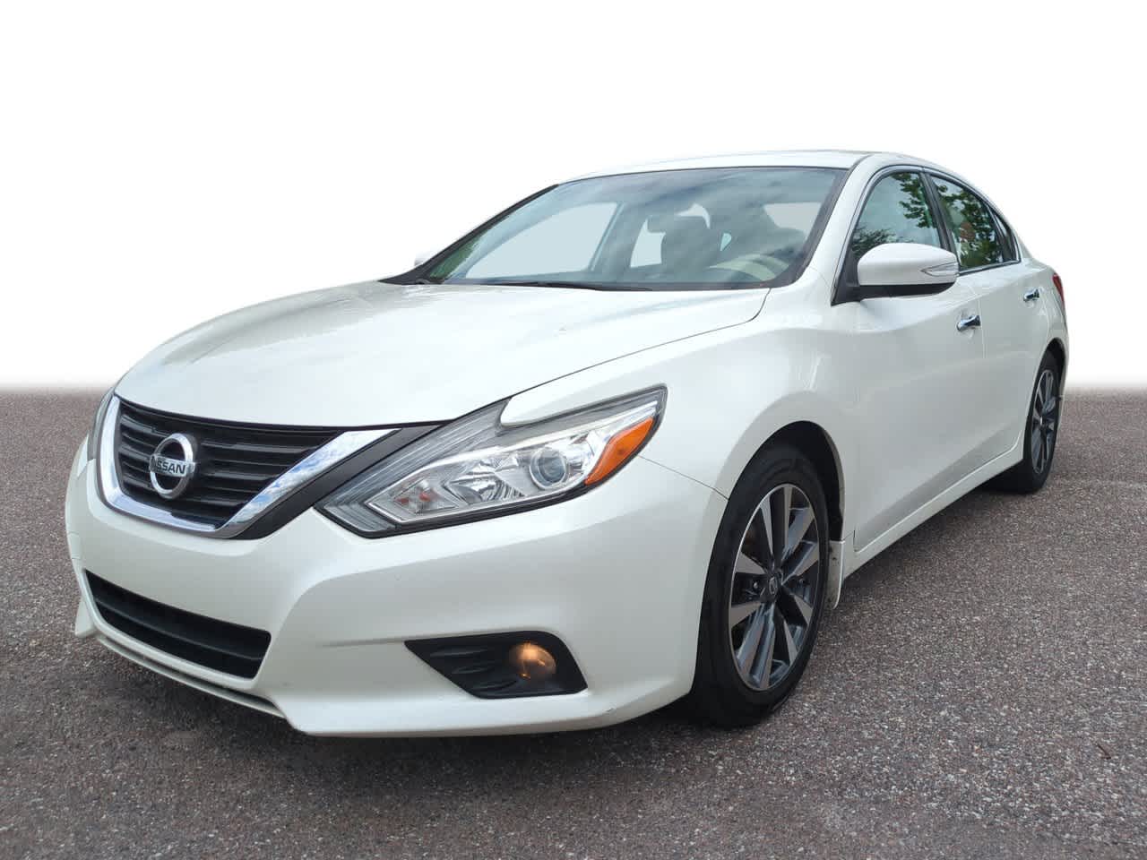 Thumbnail: 2016 Nissan Altima - 1