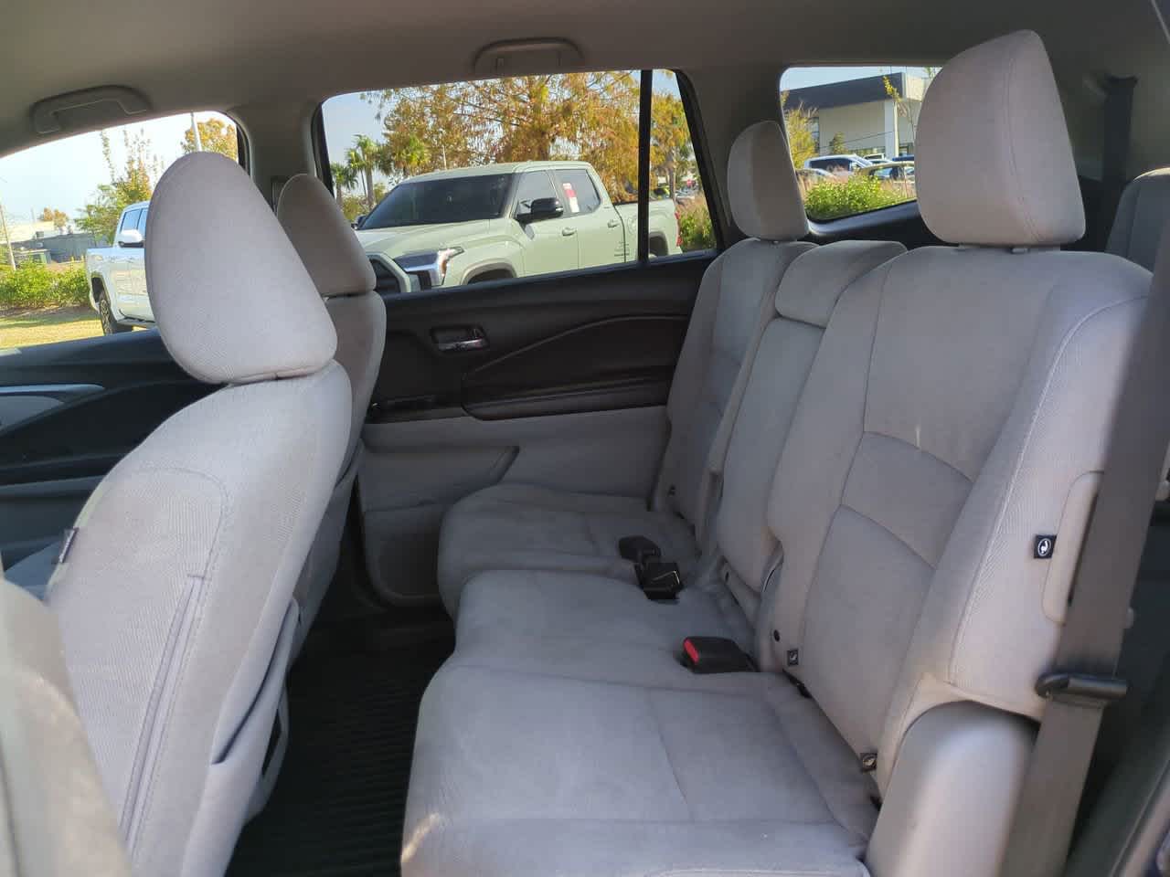 Thumbnail: 2016 Honda Pilot - 14