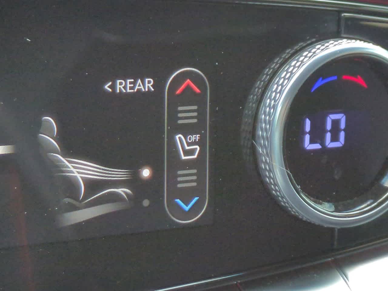 Thumbnail: 2023 Genesis GV70 - 23