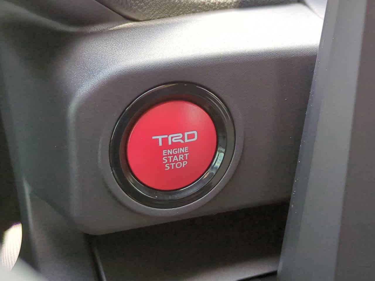 Thumbnail: 2025 Toyota 4Runner - 26