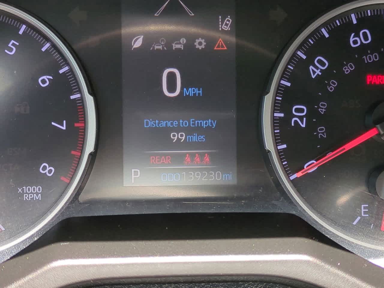2019 Toyota RAV4 LE 24