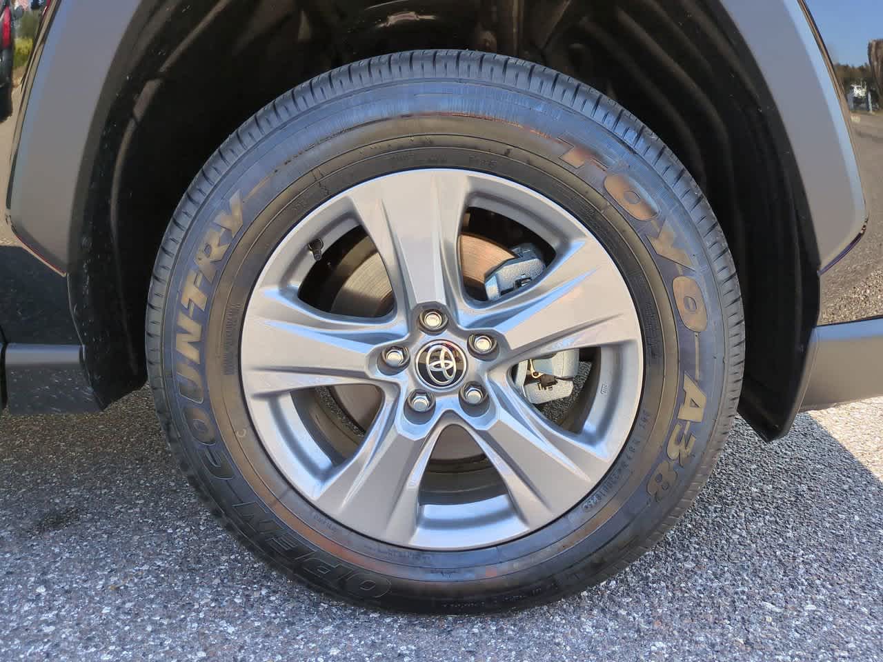 Thumbnail: 2025 Toyota RAV4 - 11