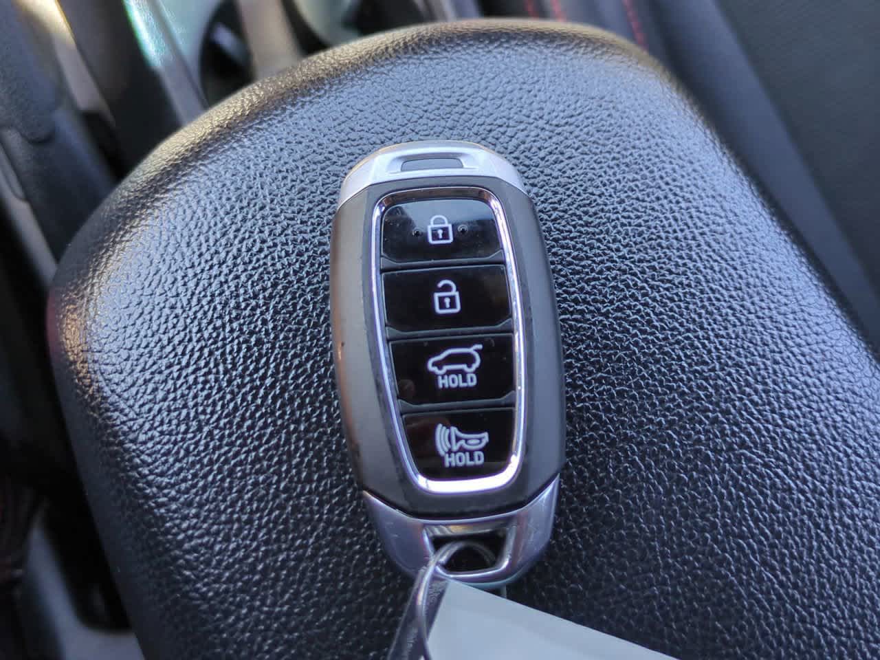 Thumbnail: 2019 Hyundai Veloster - 24