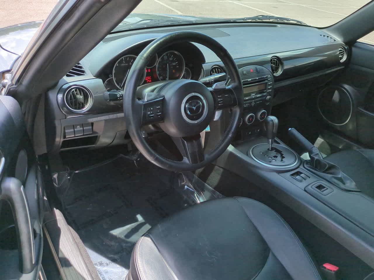 Thumbnail: 2013 Mazda MX-5 Miata - 13