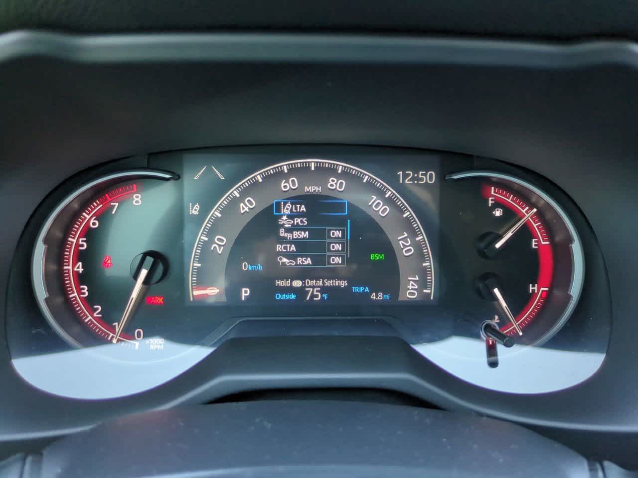 Thumbnail: 2025 Toyota RAV4 - 24