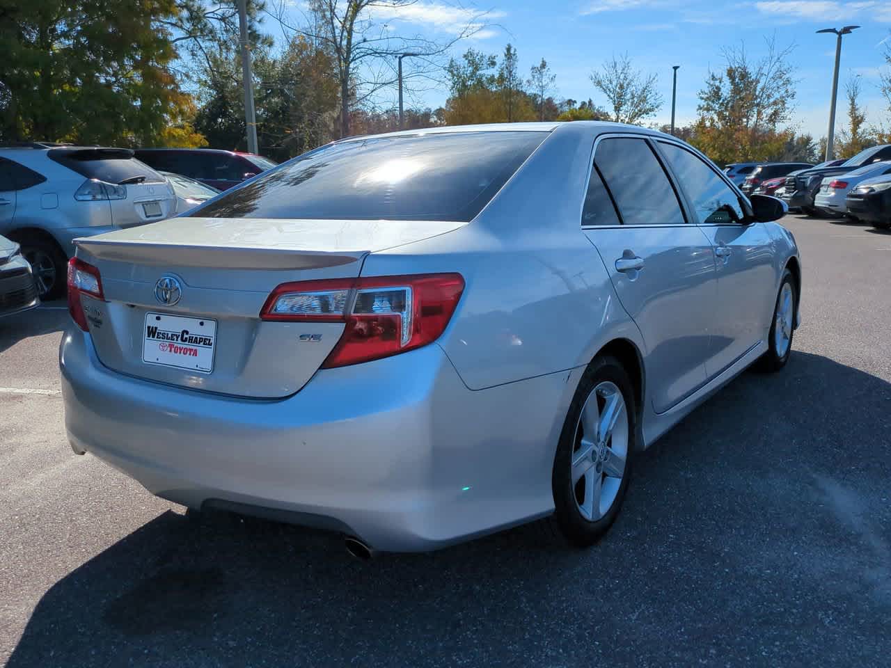 Thumbnail: 2014 Toyota Camry - 6