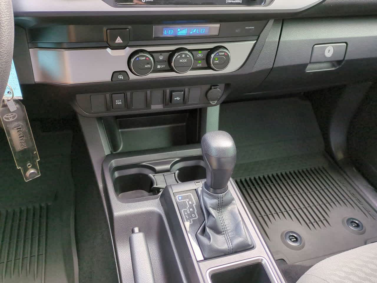 2023 Toyota Tacoma TRD Sport 17