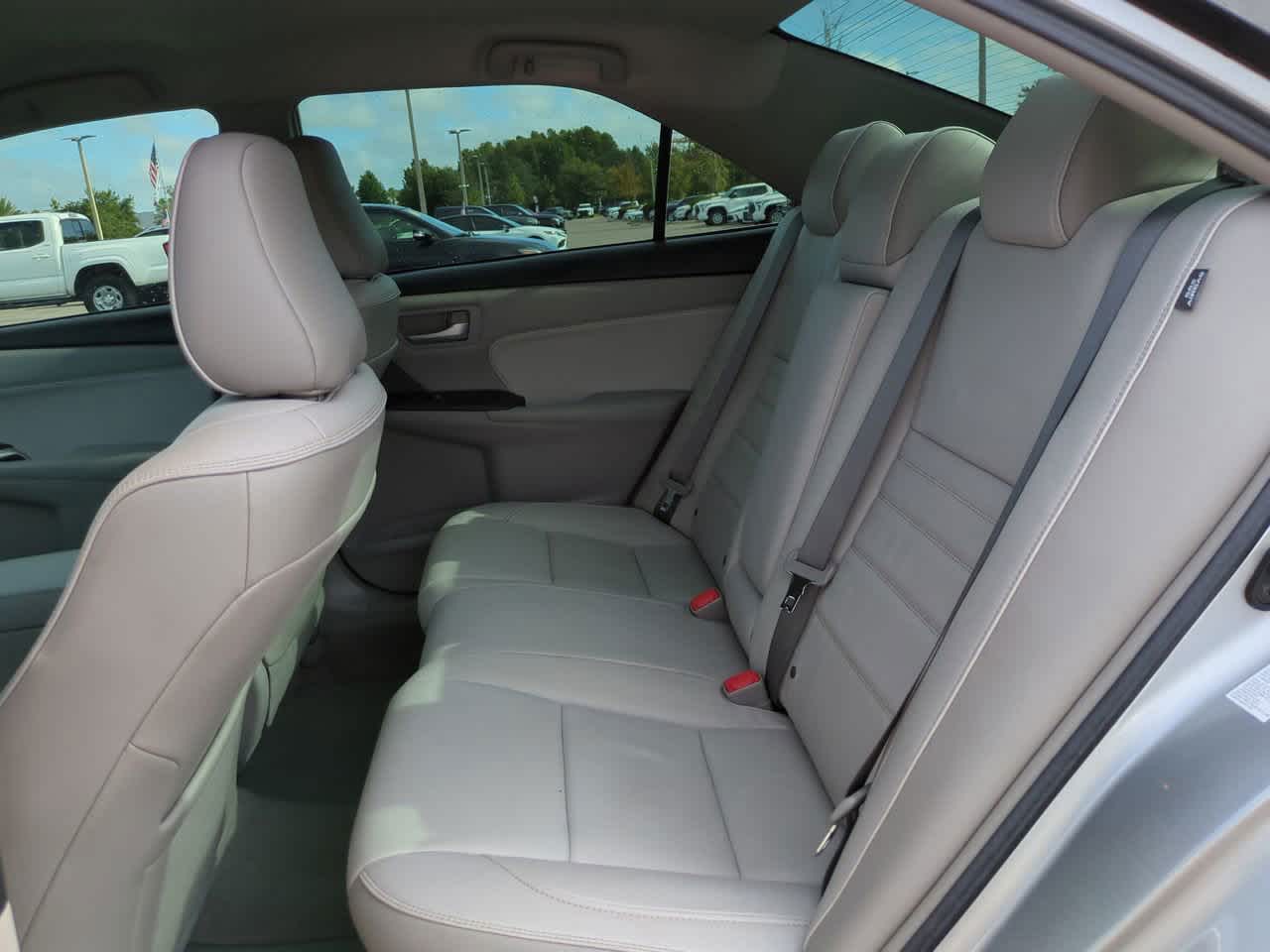 Thumbnail: 2016 Toyota Camry - 13