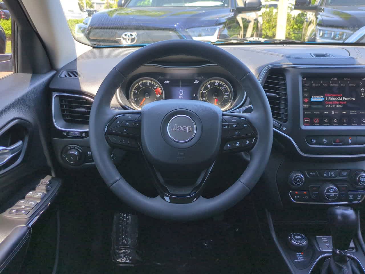 Thumbnail: 2023 Jeep Cherokee - 15