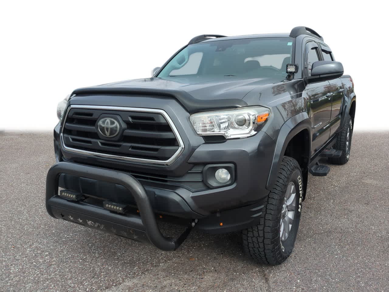 Thumbnail: 2019 Toyota Tacoma - 1