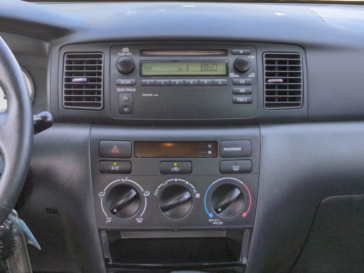 Thumbnail: 2004 Toyota Corolla - 17