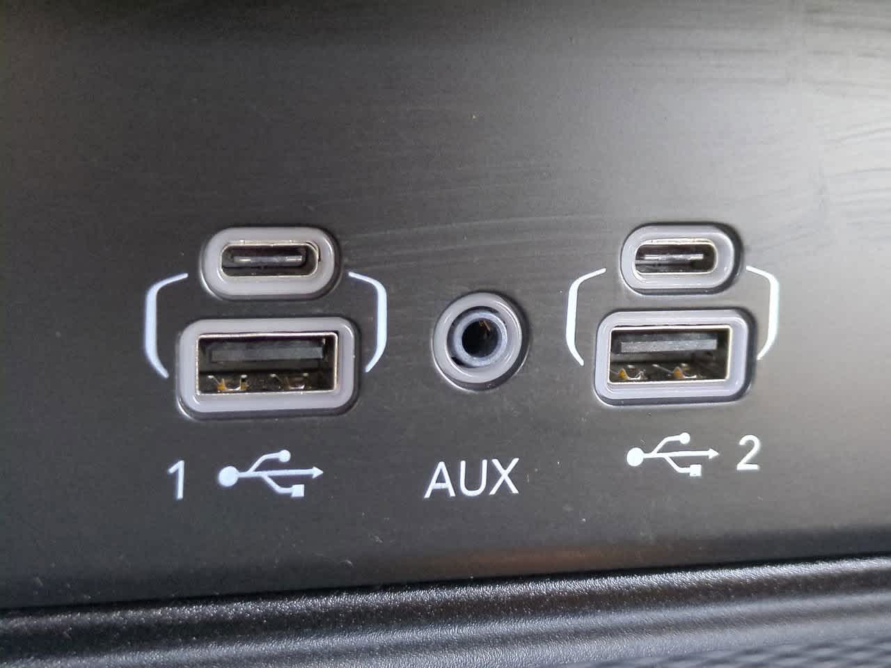 Thumbnail: 2022 Jeep Grand Cherokee - 22