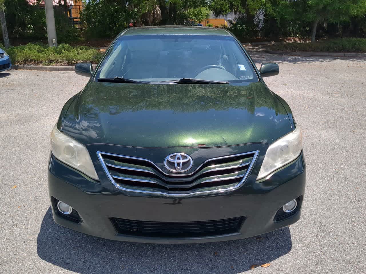 2011 Toyota Camry XLE 9