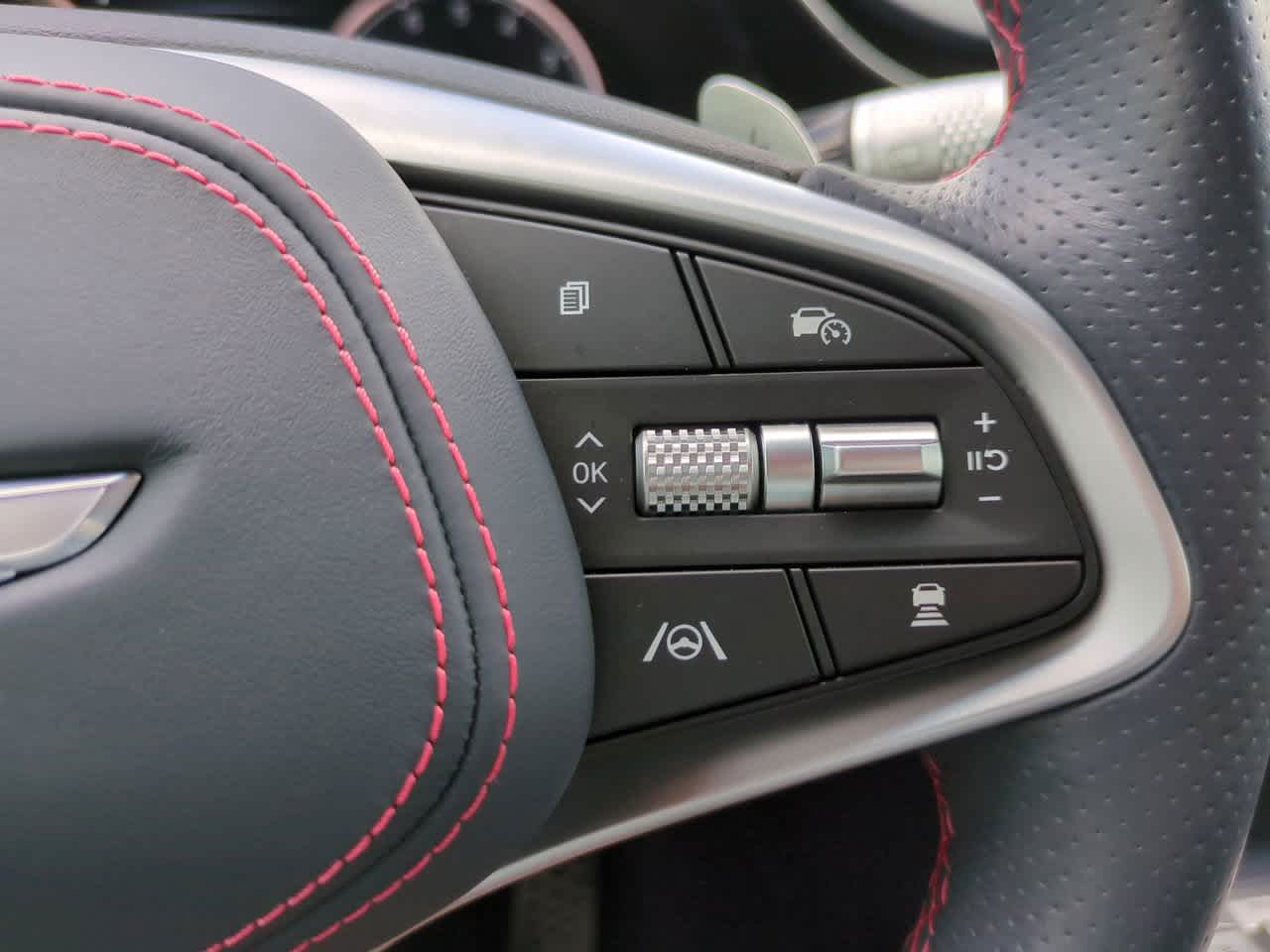 Thumbnail: 2023 Genesis GV70 - 26