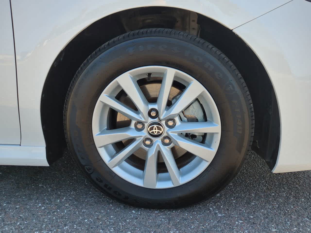 Thumbnail: 2026 Toyota Camry - 11