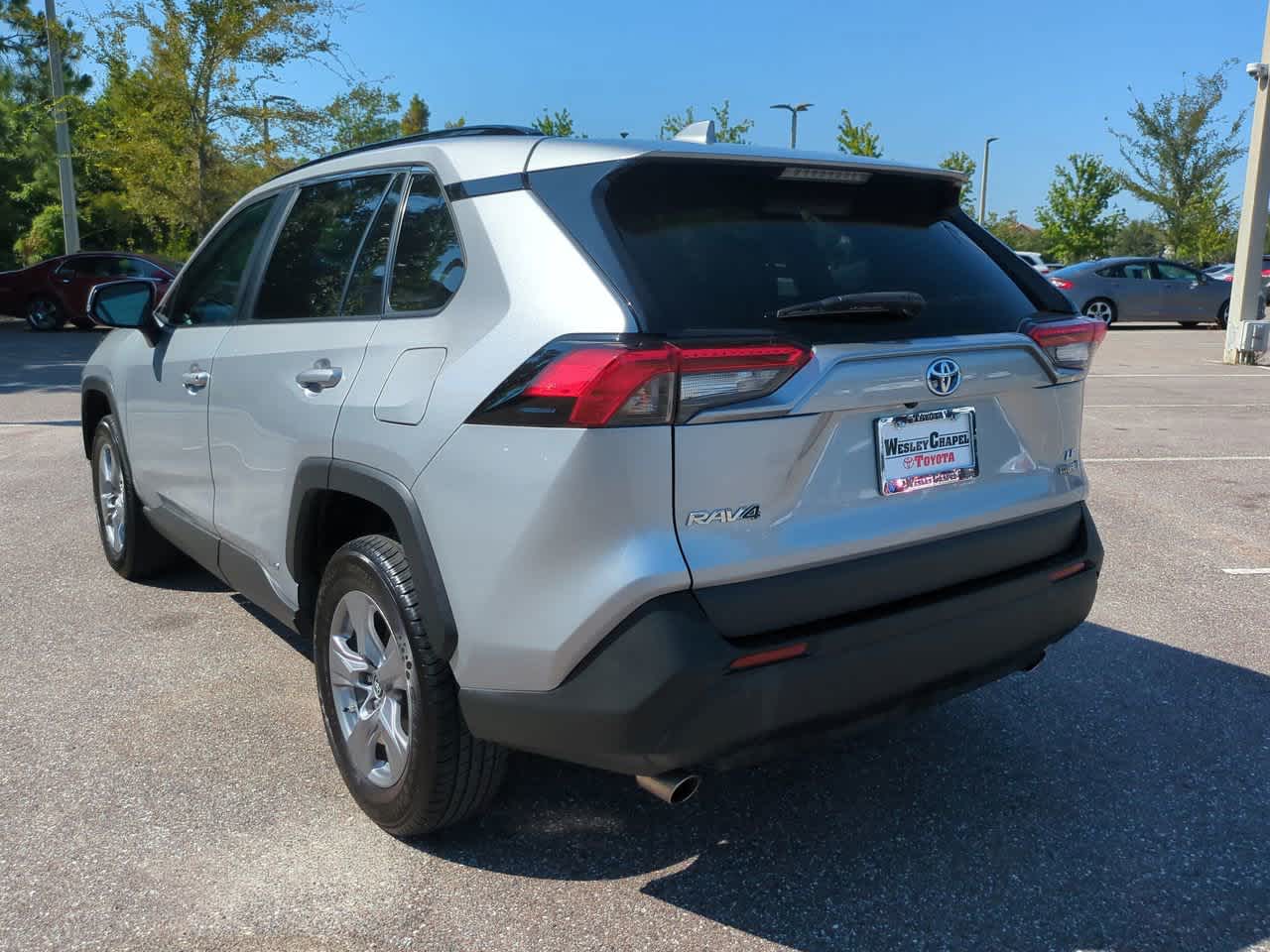 Thumbnail: 2022 Toyota RAV4 - 4