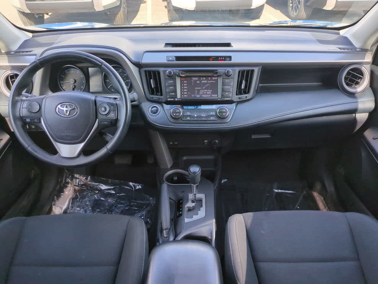 Thumbnail: 2018 Toyota RAV4 - 14
