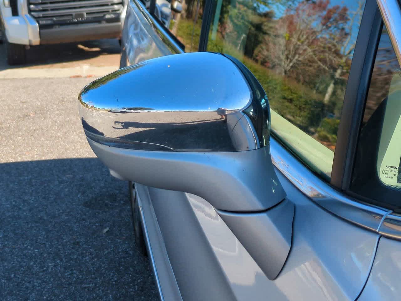 Thumbnail: 2022 Chrysler Pacifica - 12