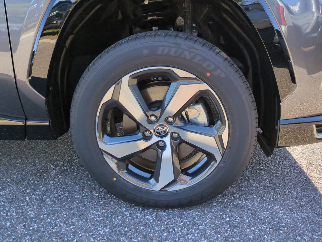 Thumbnail: 2025 Toyota RAV4 - 11